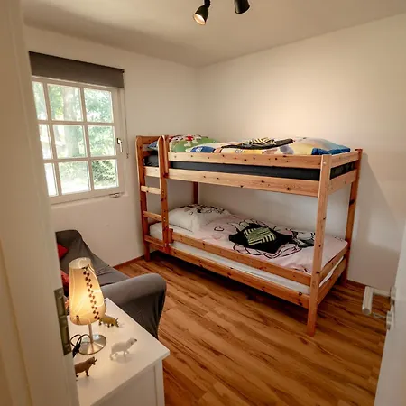 Gemütliches Holzhaus Am *